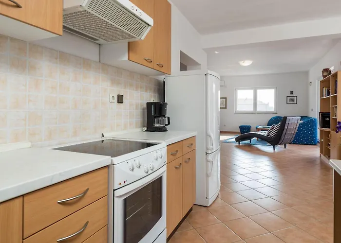 Appartement Awesome In Barbat-rab Barbat na Rabu