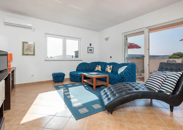 Awesome In Barbat-rab Appartement